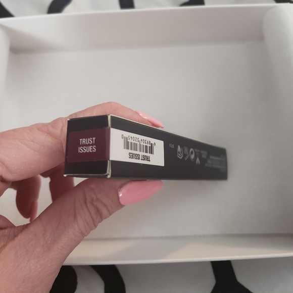 Anastasia liquid lipstick - Picture 2 of 2